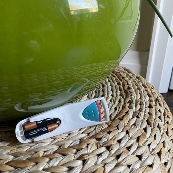 The best heated eyelash curler EVER - brand new never used - Picture 5 of 5